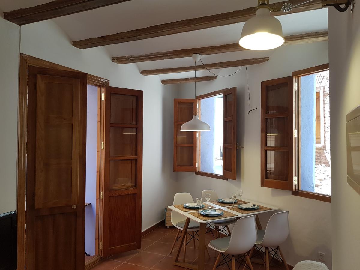 Florit Flats - The Mercado * Valenza